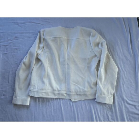 Dennis Basso White Dress Jacket Size Medium, Grommet Accents, Dressy, - Picture 5 of 6